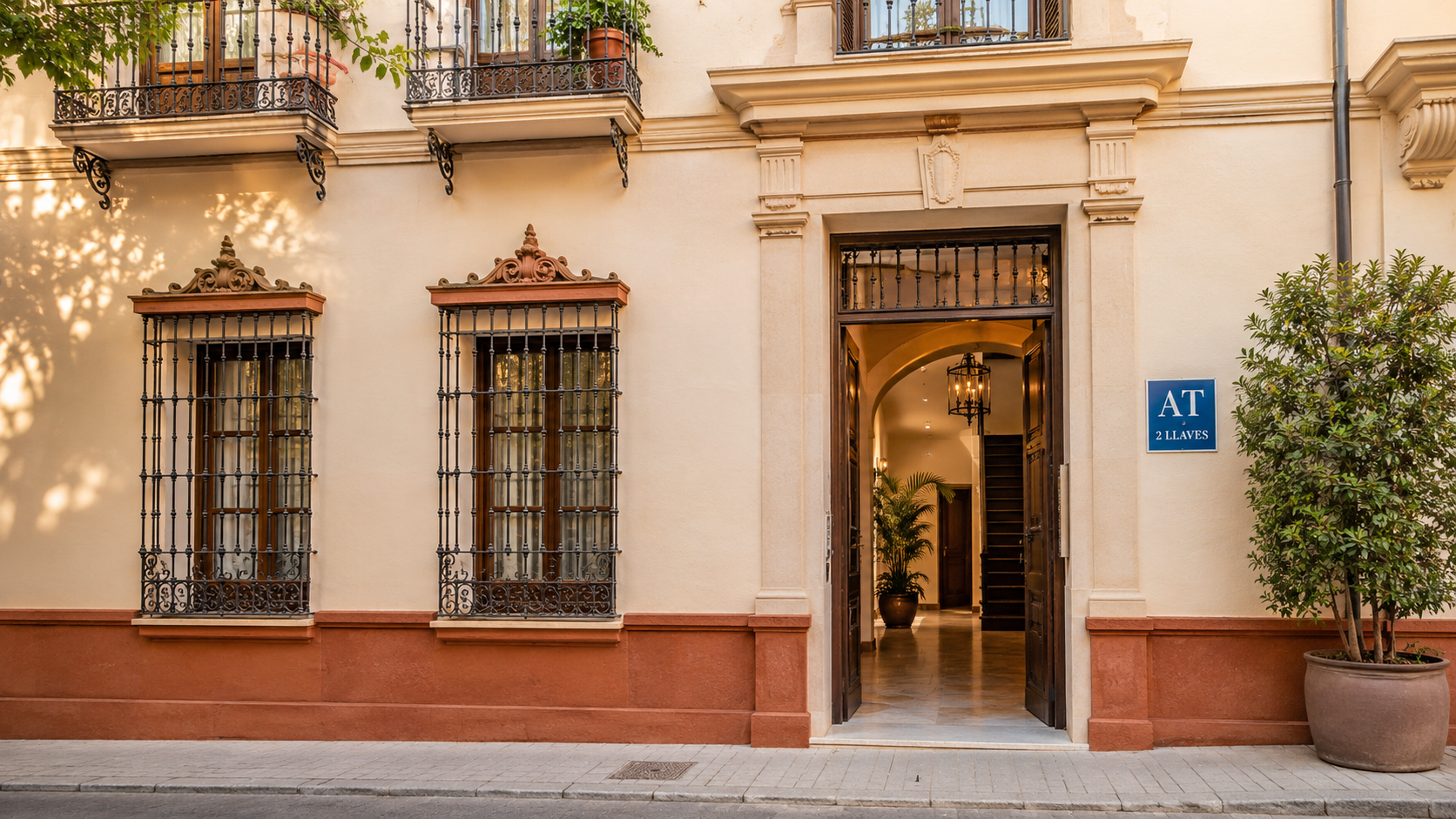 Edificio turístico sevillano rehabilitado para gestión profesional